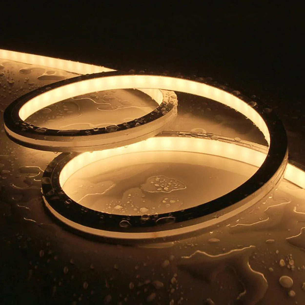 LED STRIP LIGHT